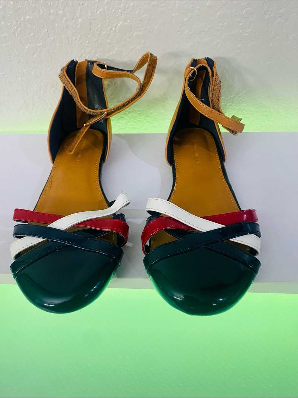 Tommy Hilfiger Women’s Leather Colorblock Strappy Ankle Strap Sandals 3